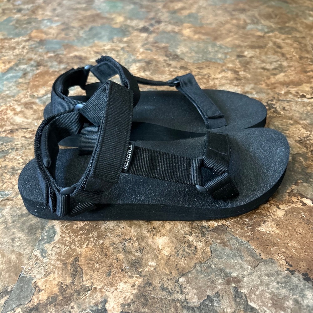 Merence Open Toe Sandals Womens Size 8 Black Slip On Lightweight Shoes